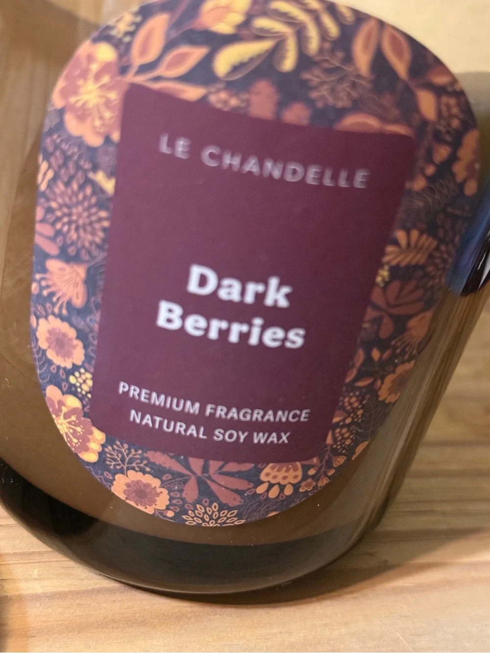 New le Chandelle Dark Berries premium clean burn Scented natural soy Candle